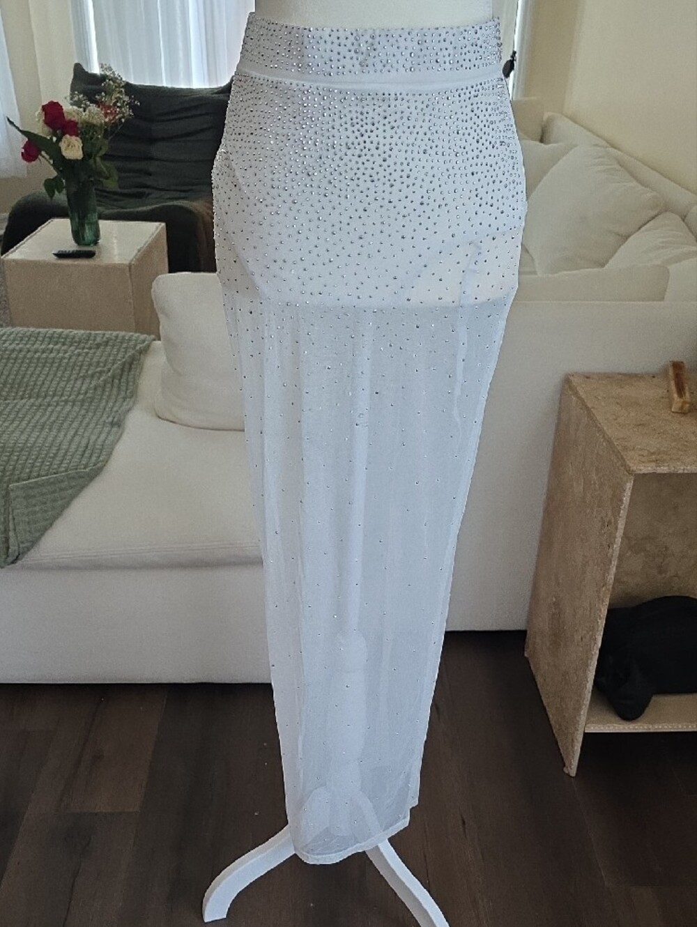 AKIRA White Sheer Maxi Skirt with Beaded Detail - Picture 4 of 5